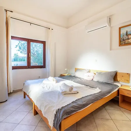 Apartment Gorgeous In With Wi-fi Biograd Na Moru